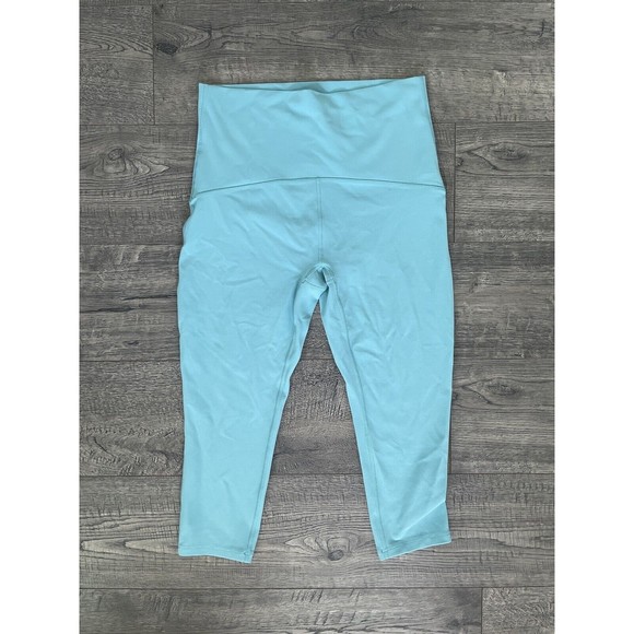Ivivva Cropped Leggings Size 12 Aqua Blue - Picture 1 of 3
